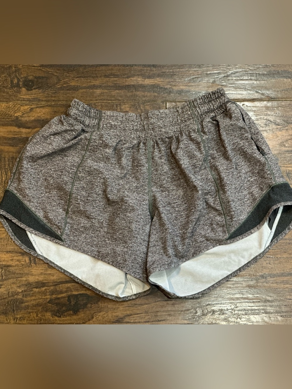 Lululemon Hotty Hot Short II - Picture 6 of 9